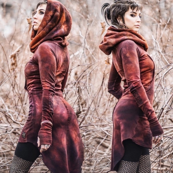 ISO Sew Much Love Leia Tunic size S - Picture 1 of 1